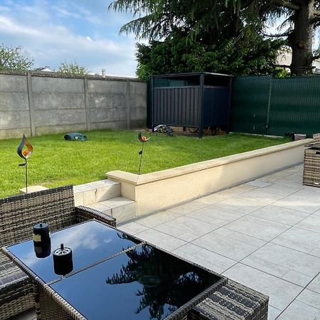 Chambre Serenite Dans Maison Au Calme Compiegne Exterior photo